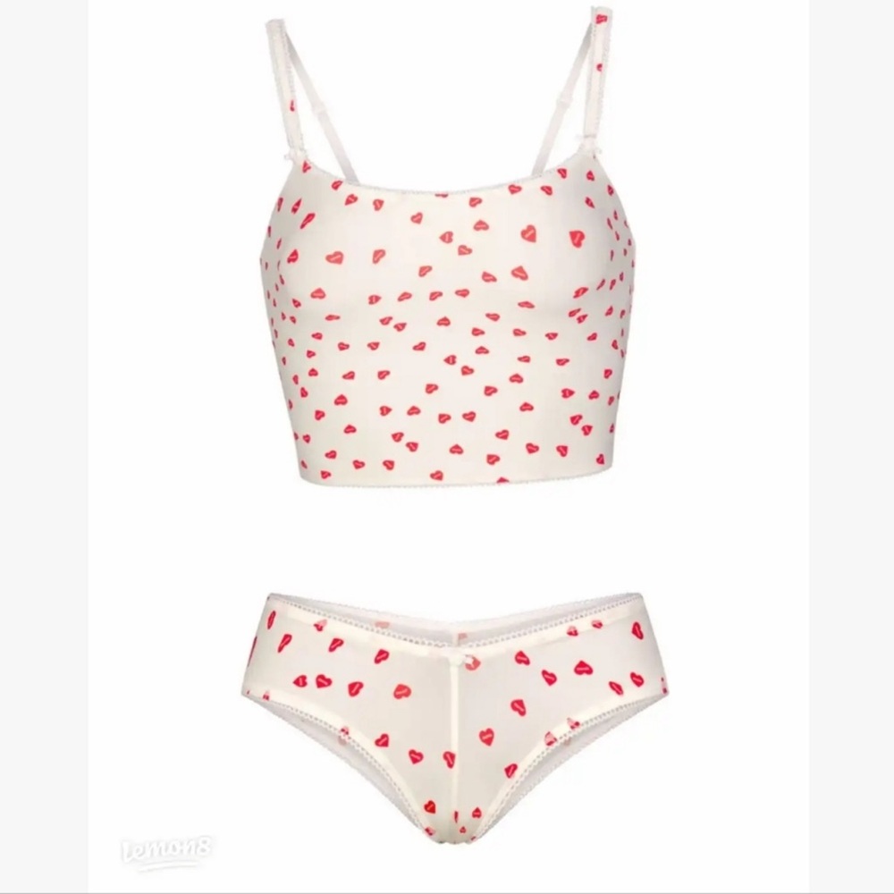 NWT SKIMS VALENTINE EDITION FITS EVERYBODY PICOT TRIM CROPPED CAMI | LARGE - Picture 7 of 15